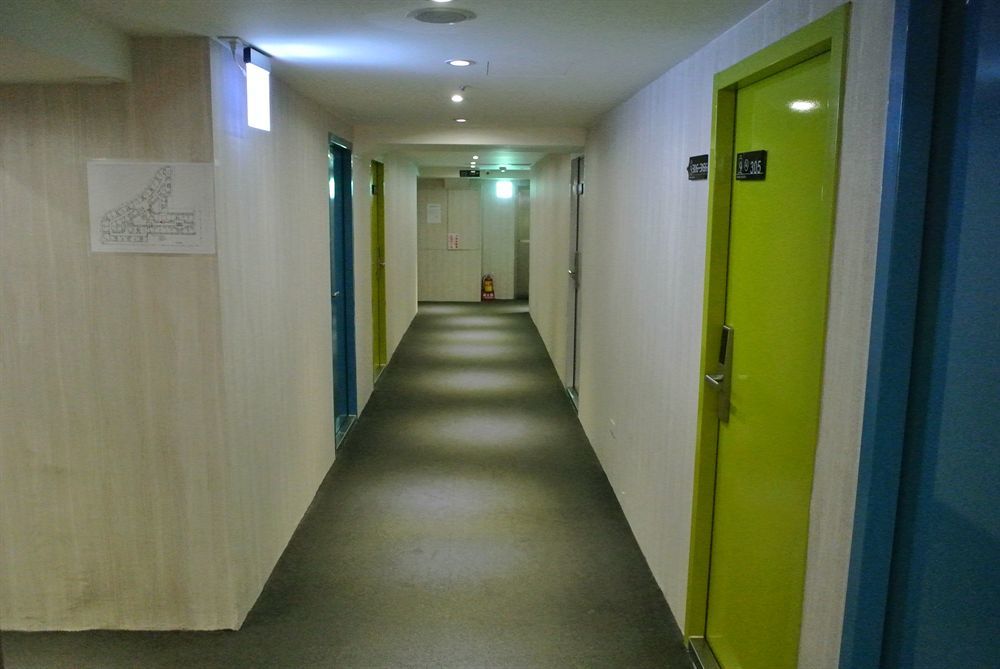 Lumos Inn Taipei Exterior foto